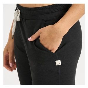 Vuori Performance Jogger Black Heather SMALL